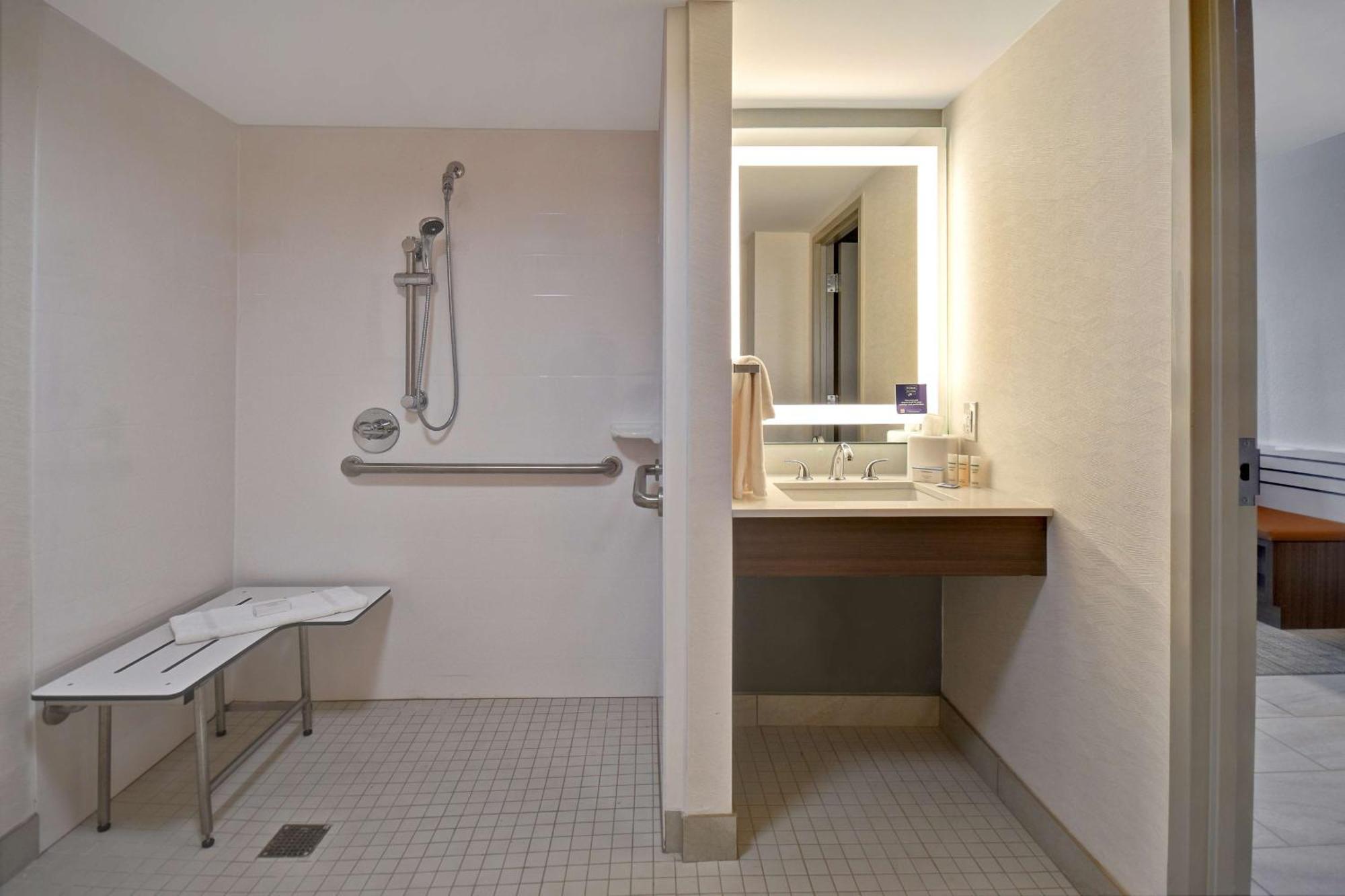 Hilton Garden Inn Detroit Metro Airport Romulus Luaran gambar