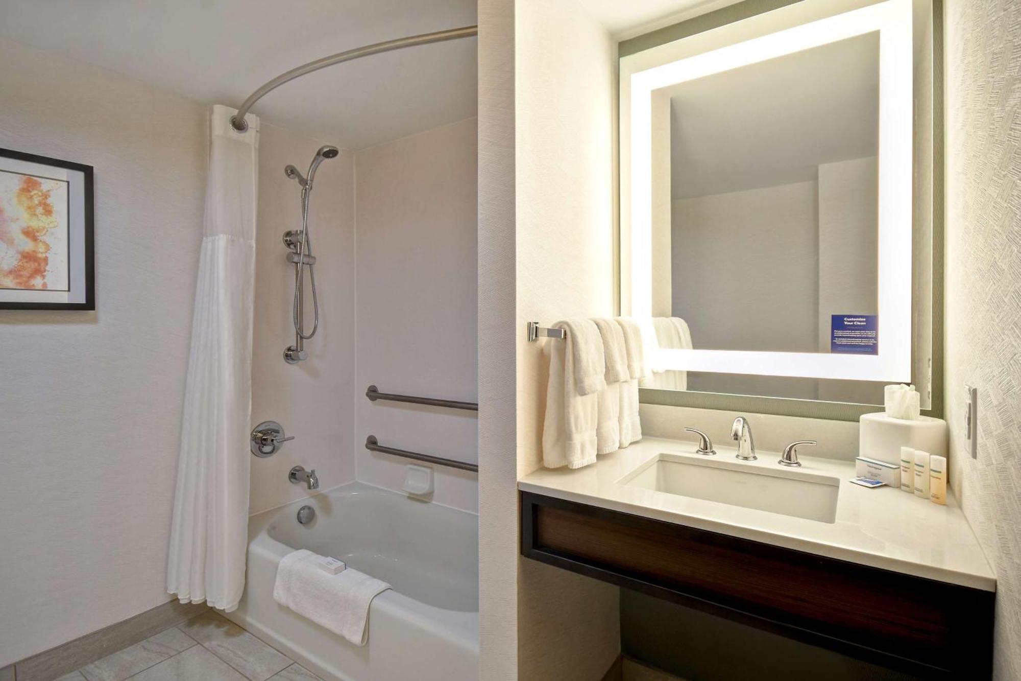 Hilton Garden Inn Detroit Metro Airport Romulus Luaran gambar